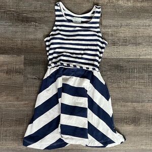 💞 Little Girls Size 5 (XS) Old Navy Blue & White Striped Dress